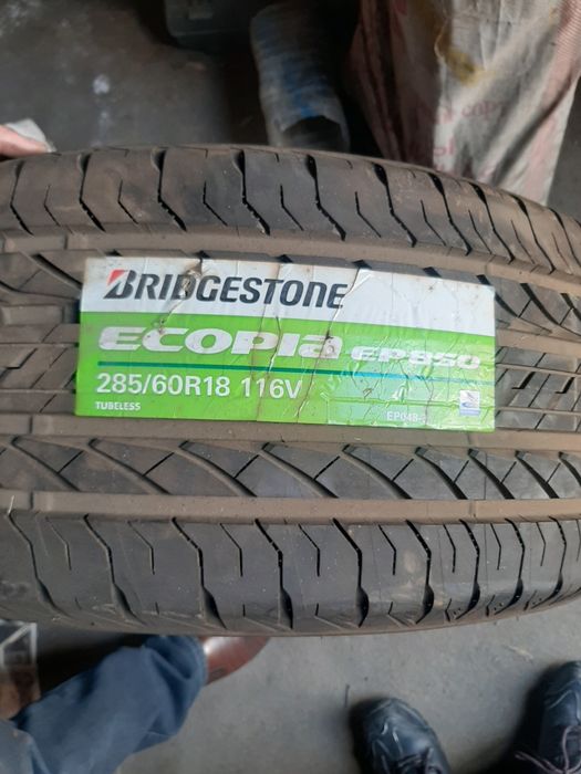 Продаётся новые шины для автомобиля