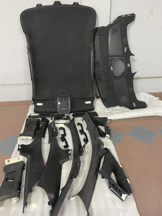 Plafon alcantara negru cu accesorii Audi A8 4h D4 ( 2010-2017)