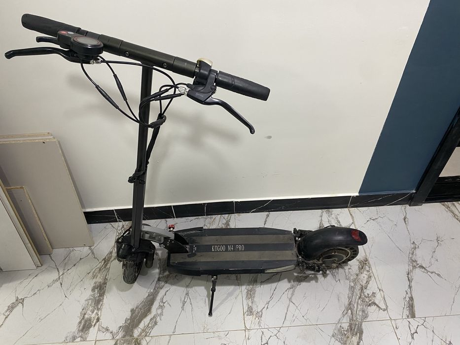 Электросамокат Kugo M4 Pro