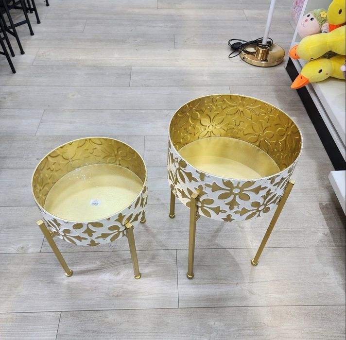 Подставке  для цветов