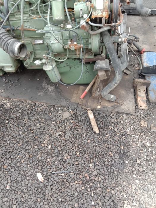 Продам головку на Мерседес 814 двигатель Ом 366