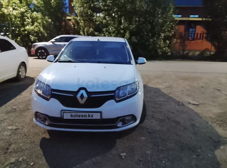 Продам машину логан 2015 года