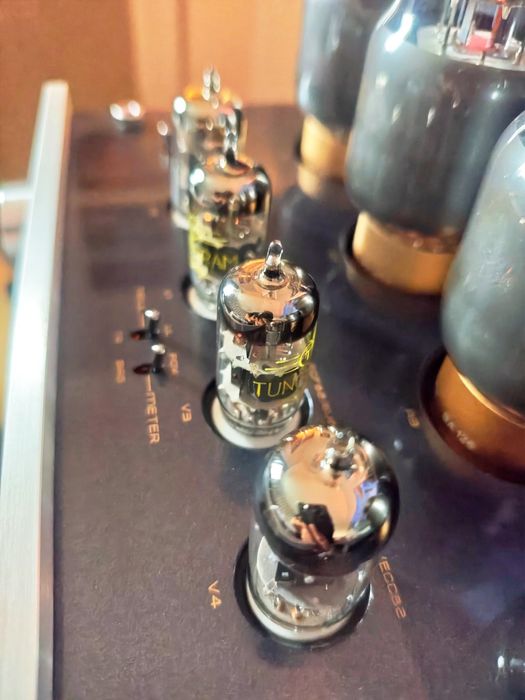 Лампов усилвател Cayin MT-45MK3