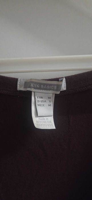 Bluza femei Mango marimea M,material vascoza,maro,stare foarte buna