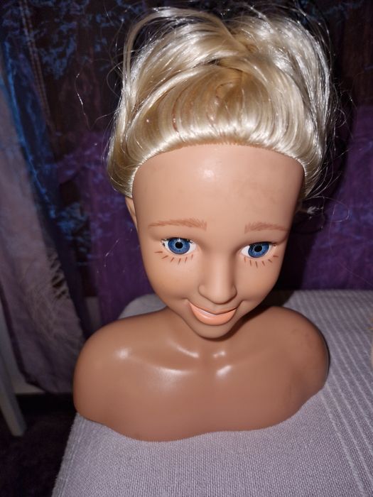 Cap barbie coafat