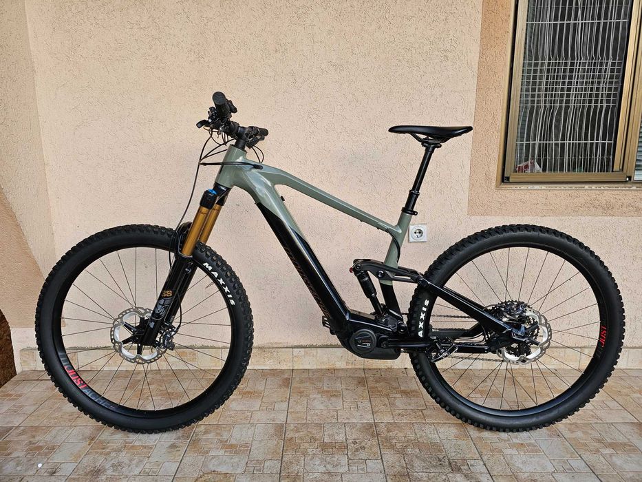 Moustache Samedi Game 9