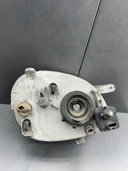 Far stanga 9210102XXX Hyundai Atos 2001 1.0 MT (55 hp)