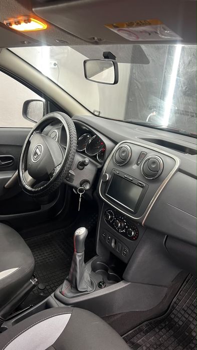 Sandero Stepway 2015 0.9 TCe