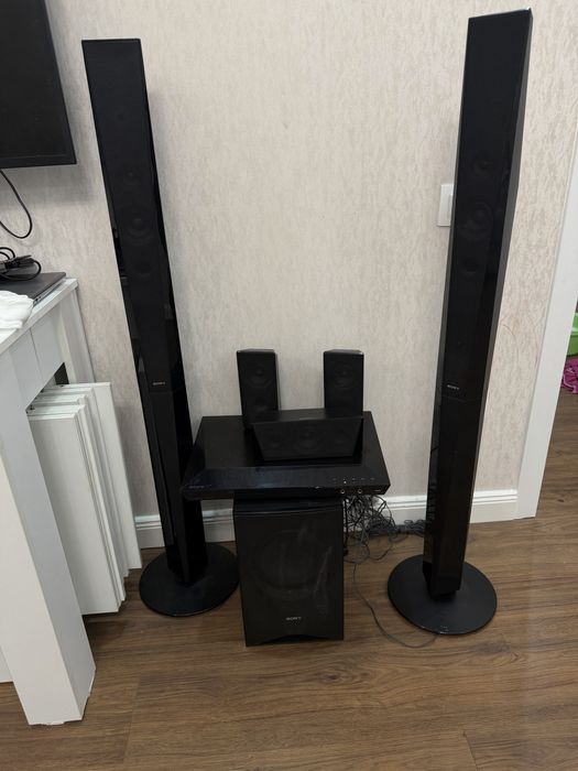 SONY музыкальный центр, 6 колонки