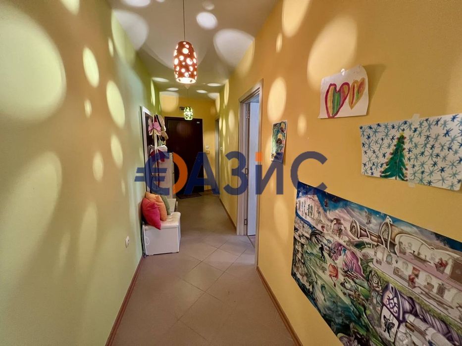 Продава се Двустаен апартамент в к.к. Слънчев бряг - 71 кв.м за 1015 €/кв.м - Снимка #3