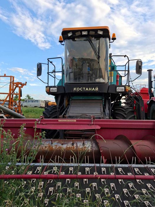 продам комбайн Есиль 740