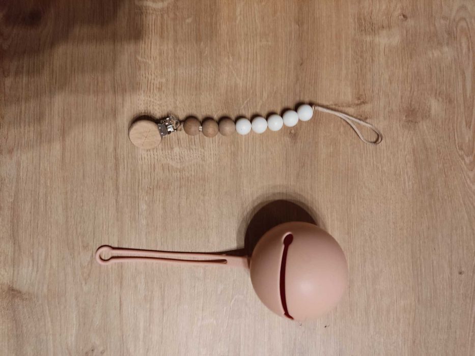 Гумен кейс и клипс верижка за биберон