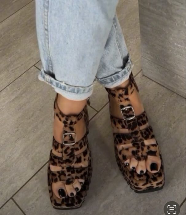 Крутая обувь 37рр.Платформа 8-10см