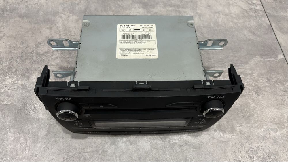 Магнитофон Toyota corolla 2009г