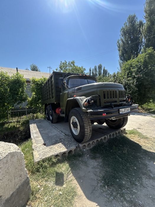 Zil 131 sotiladi