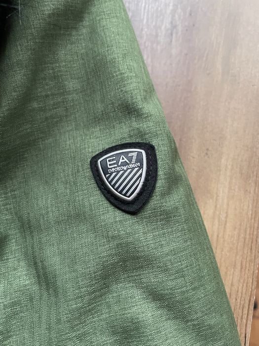 Geaca Emporio Armani femei scurta!originala!!!