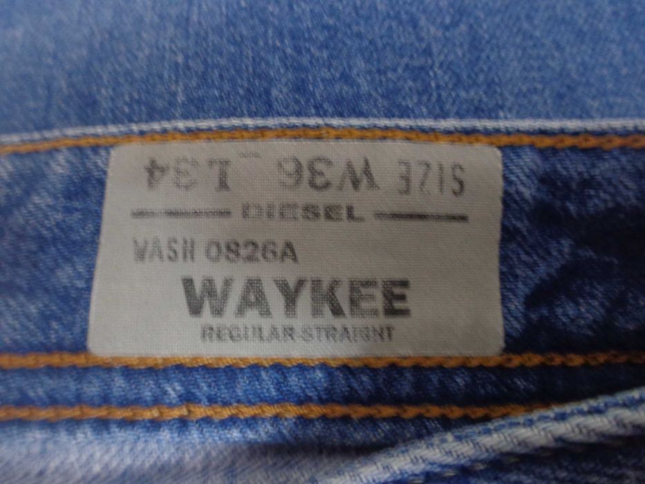 Blugi Diesel Waykee Regular Straight 0286A marimea W36/L34