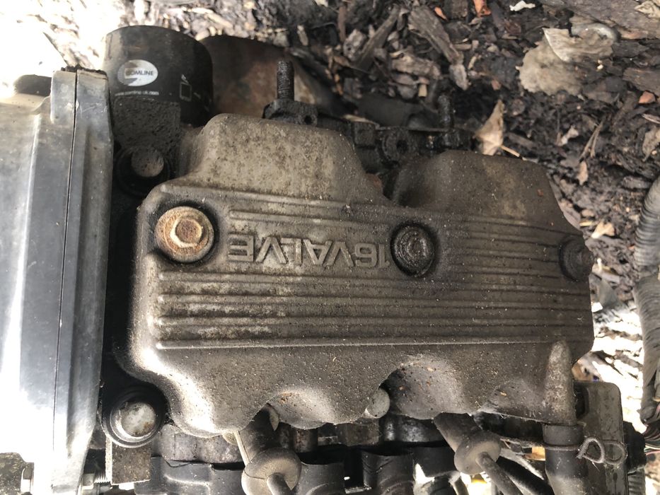 Двигател  бокстер за subaru forestar 2.0 i 125 к с 99 - 2004 г