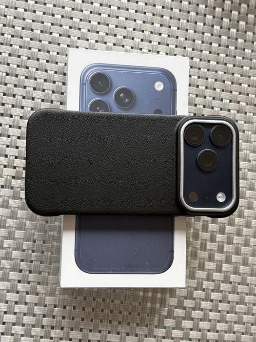 Iphone 17 Pro, 256 gb, Deep Blue