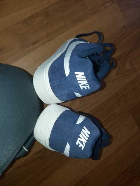 Кеды Nike Court Royale Suede