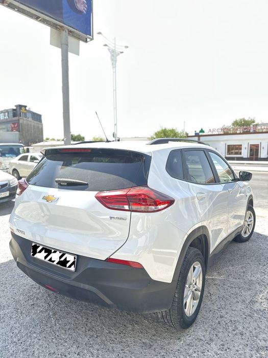 Tracker 2 LS Sotiladi