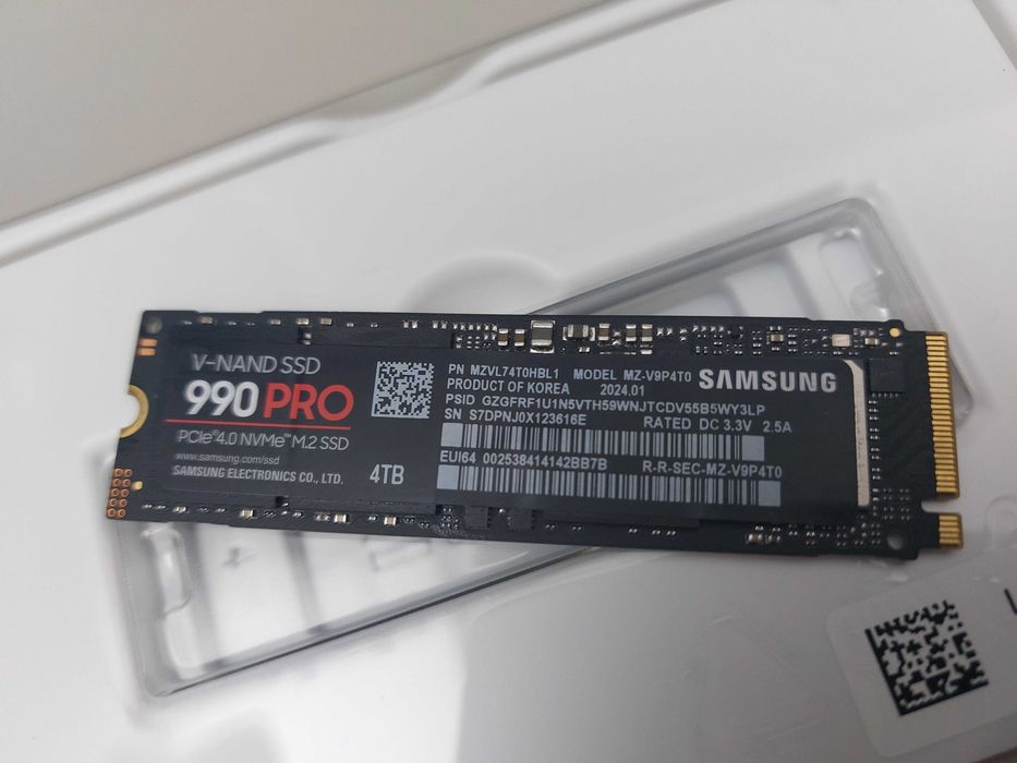 Samsung 990 PRO 4TB NVMe PCIe Gen 4.0 x4, M.2. (2280)