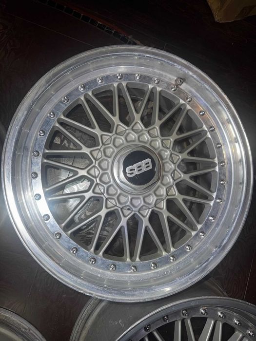 18-инчови джанти BBS, спортен пакет, полирани и в добро състояние. 5x120