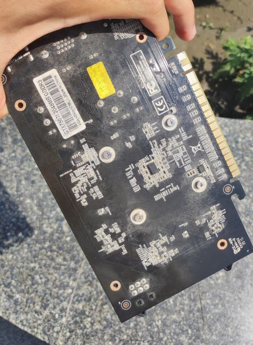 Видеокарта Nvidia GeForce 750 Ti (2GB)