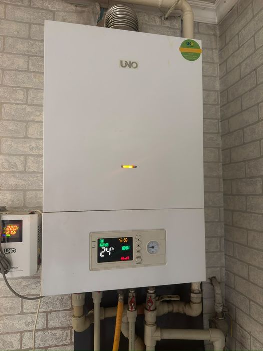 Котел настенный UNO 250 кв