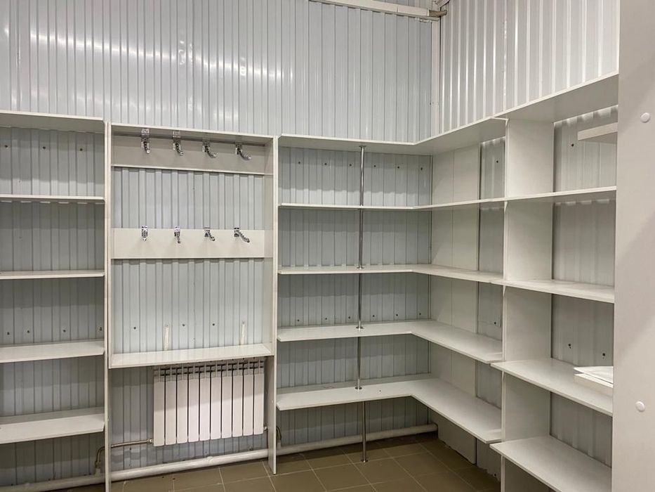 Продам срочна Стелажи