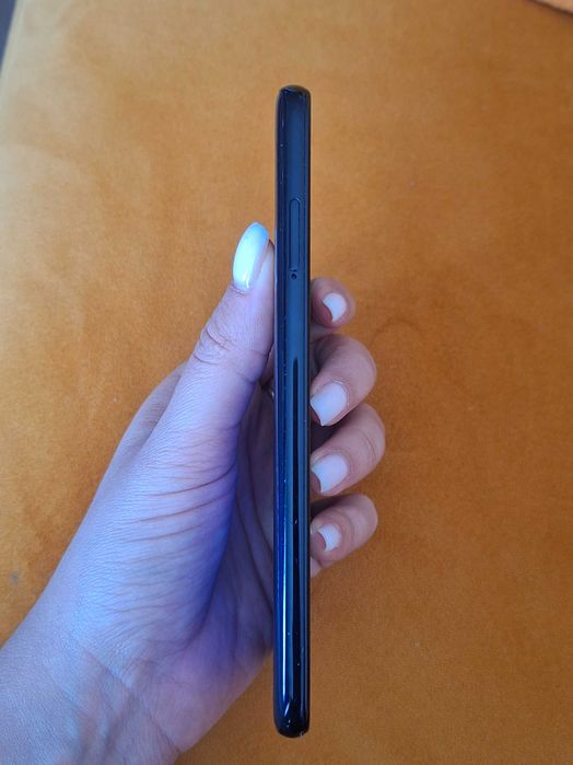 Motorola g8 64gb