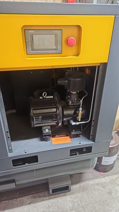 Продам винтовой компрессор