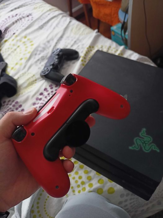 Ps4 pro 2 джойстика