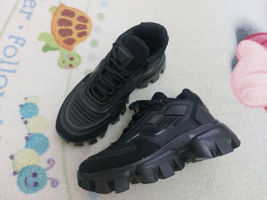 Дамски боти и обувки