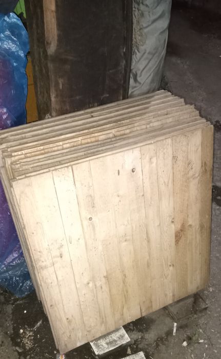 Продам паркет деревянный