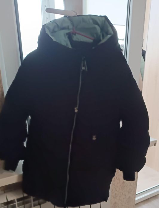 Продам женские куртки