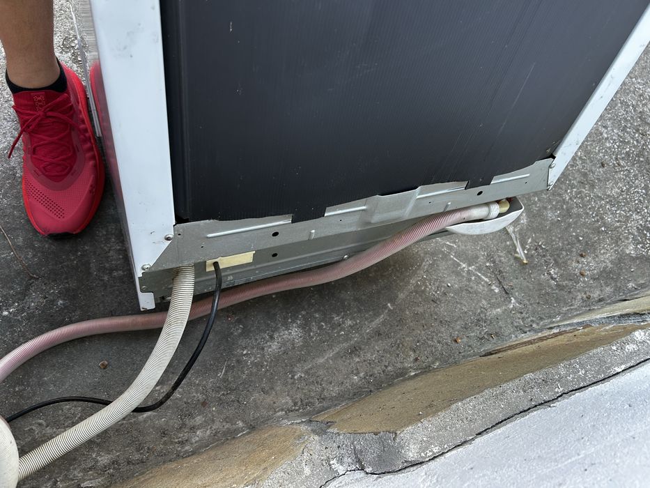 Съдомиялна машина ariston 60см