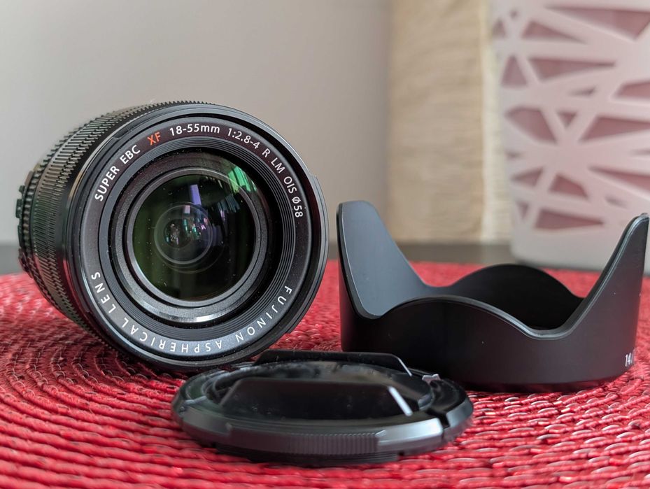 Obiectiv Fujifilm XF 18-55mm f/2.8-4 R LM OIS