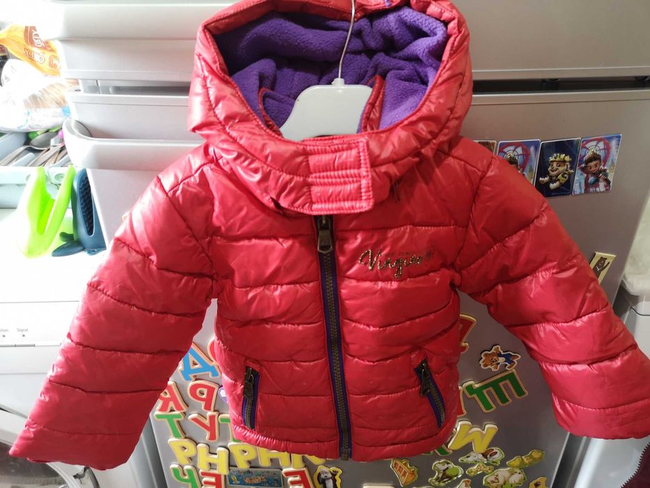 Дрешки ЕСЕН-ЗИМА, размер 80/86 -зимно яке, бодита,ръкавички,шапка и др