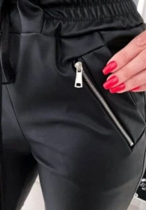 Pantaloni sport/fermoare metalice, import Italia