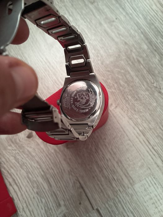 Ceas Diesel  solid