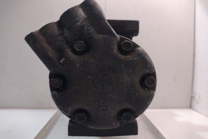 Compresor Clima 7700273801 Dacia Logan prima generatie seria