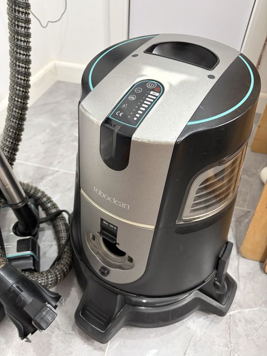 Продается пылесос Roboclean от компании Aura