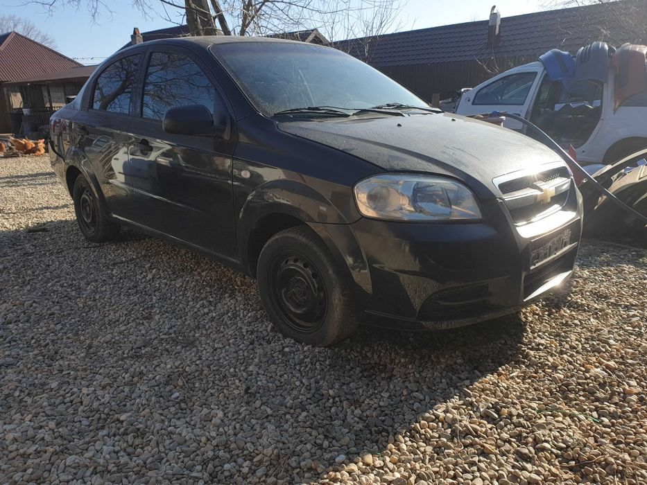 Bara Far Aripa Capota Oglinda Usa Trager Radiator Chevrolet Aveo 2008