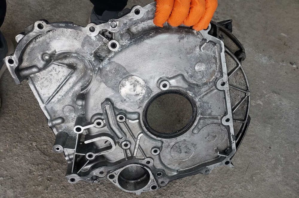 Капак ангренаж Mercedes om651