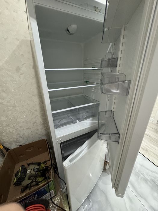 Продам холодник