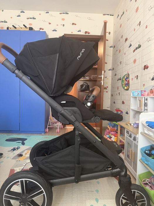 Nuna Mixx Next Caviar