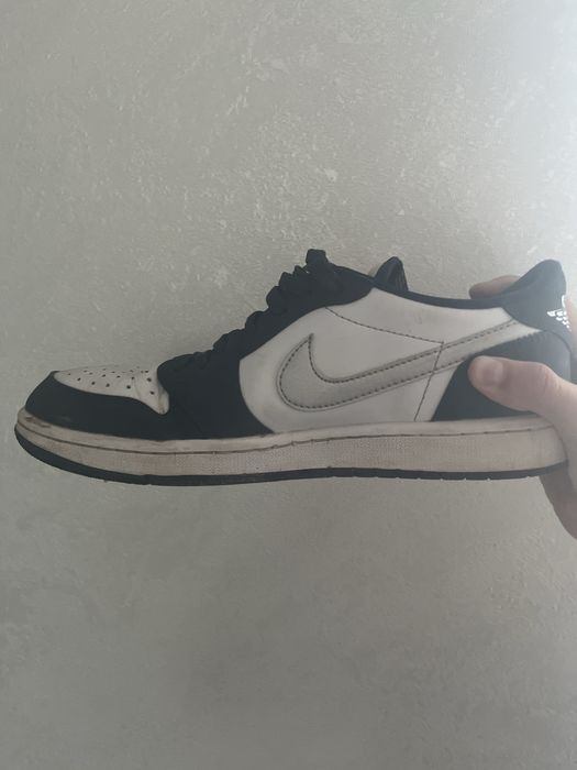 Кросовки Nike джорданы