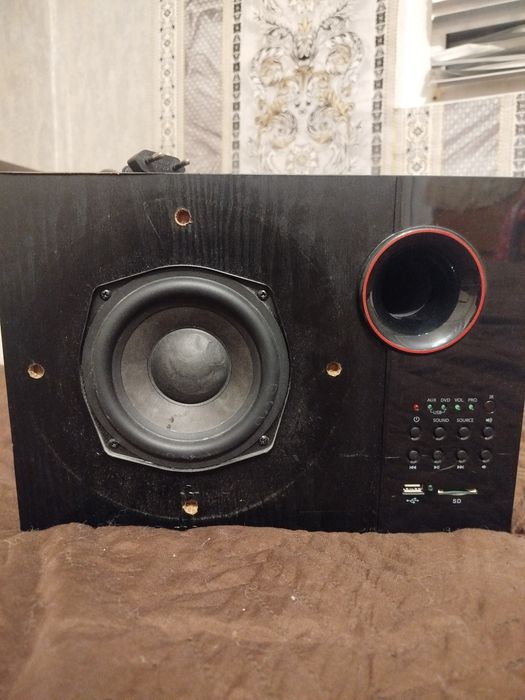 Колони Fenda f3000U