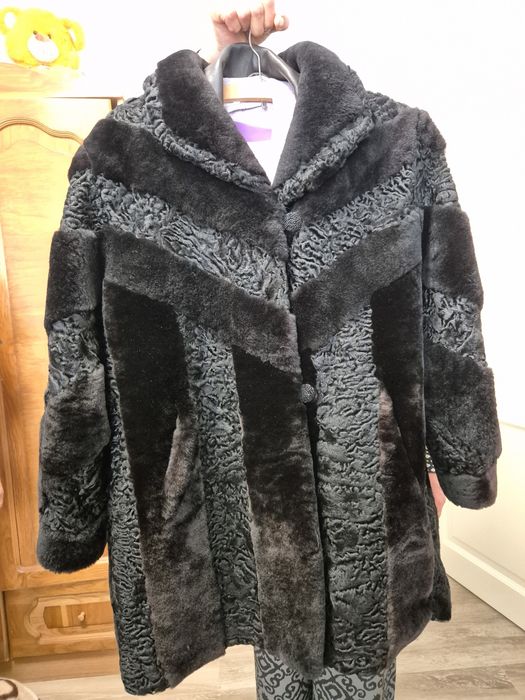 Haina blana  astrahan, originală